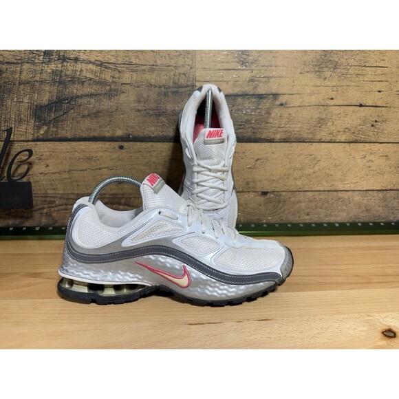 Nike Women s Reax Run 5 Running Sneakers Sz 9.5 Ships FAST!!!! - Picture 3 of 8